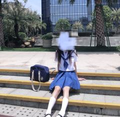 女孩的裙摆撑得起所有温柔和盛夏

160cm-37kg，肩宽