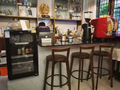 周日的下午，如常带点好豆子到里昂的店里让其代冲，咖啡手账当天