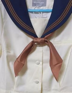 这件水手服太🉑拉！！搭配jk小格裙超好看！嘿嘿嘿我用来搭配