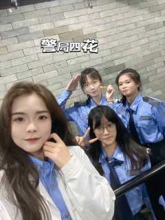 “在沪海,下的每一滴雨,都是我秦家的”
“在沪海,我秦晴可以