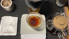 手冲
烘焙程度：中浅度烘焙
处理方式：厌氧预发酵日晒处理
冲