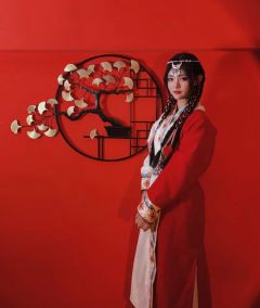 “我从来不知何为国,我只知道阿珂娜为家。只是因为你说过,你会