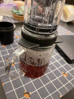 在朋友的推荐下购买了广州whoopee家的几包豆子 包装就非