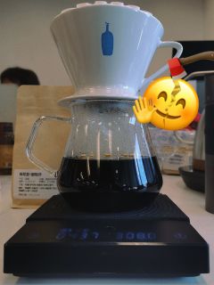 咖啡笔记12☕️ 
📜抄的作业：k6一圈40 蓝瓶滤杯  