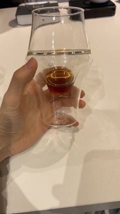 资董窝玺是杭州手冲天花板的存在
跑了第三次才终于喝上了
这次
