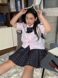 
胸围100肩宽41身高161体重140腰围76
无滤镜，室