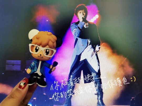 wmls终于终于摇滚诗人啦~