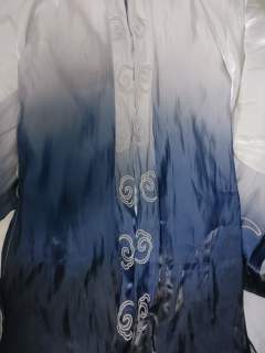 款式：绣花大袖衫
拍摄：vivo   u3
整体：大袖衫质量