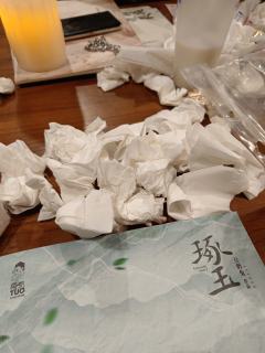 “玉不琢不成器,这下一句是?”
发行慢热tuo,监制是《云使