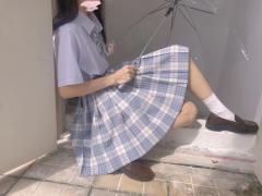 女孩的裙摆撑得起所有温柔和盛夏

160cm-37kg，肩宽