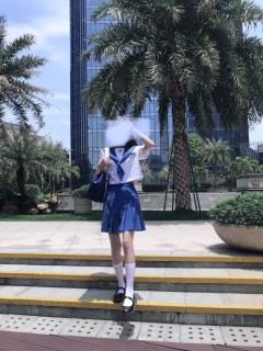 女孩的裙摆撑得起所有温柔和盛夏

160cm-37kg，肩宽