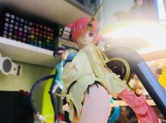 很还原，但是剑柄有一个可以忽略的小黑点，装上就彻底挡住了，美