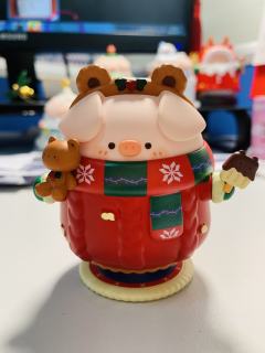 太可爱啦 跟同事一起端盒 雪仙子 麋鹿太好看啦