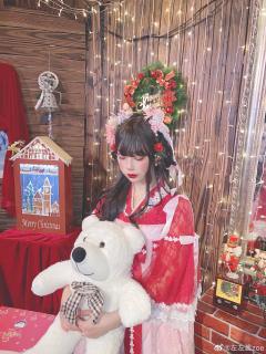 热爱甜款的水瓶座♒️lo娘～彩虹🌈屁一级选手 希望和大家一