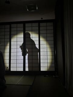 泪儿《是且仅是》测评
地点:莫慌探案馆
剧本类型:日式/怪谈