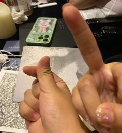 【含剧透】

“这个世界破破烂烂，但总有人缝缝补补。”

《