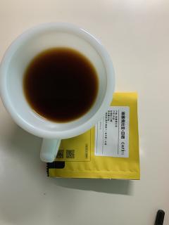 今天才知道黄到吉日就是这家，包装挺有意思的。
整体喝下来挺不