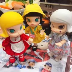 拍摄工具都是手机，苹果7/11
会用美图或者vsco加滤镜，