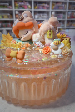 每个娃娃都值得呀～好可爱！睡相甜美！
放床头，陪你入睡，装点