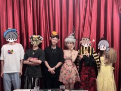 【无剧透】洗劫伦敦所有的玫瑰,欧式现代盒装情感本。我愿称之为