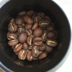 共生咖啡—肯尼亚
小红书白嫖来的豆子,上海的老板,出手有点