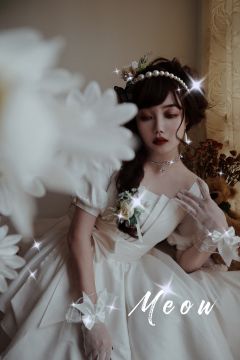 #种草姬大赛# 积极参与～ 
漂亮的小仙女们欢迎点赞支持(｡
