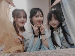 🌟桐花万里丹山路,雏凤新于老凤声🌟
类型:古风/情感/演