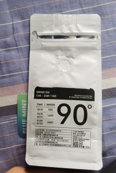 klita蛋糕杯，参数如图，
磨豆器：1zpresso-K-