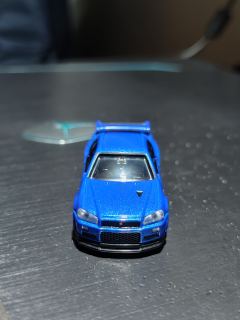 这款我记得是日版的，在价格上会贵一点，我入手的价格是50左右