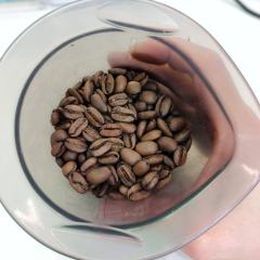 为了回报“沃的分享”，我推荐了一家本地拿豆子颇有门道，并且尽