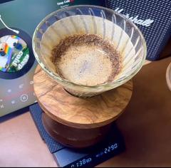 研磨：m47 3.9 
水温：93度 农夫山泉
滤杯：her