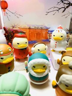 纯纯的手工场景 duckoo冬日系列
用的肥鼠的背景板 一直