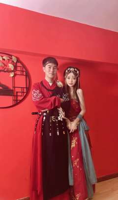 “我从来不知何为国,我只知道阿珂娜为家。只是因为你说过,你会