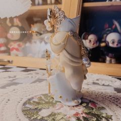 Laplly---教皇改娃
颜色本身很漂亮，没改色
本来的教