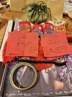 剧本缺乏实际内容和情感点是事实,但开久的开本,无可挑剔
娘
