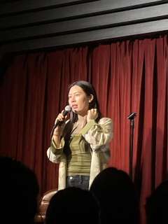 这是我第三次来看线下的脱口秀专场，也是第一次来看唐香玉姐姐的
