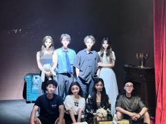 “用一身藏蓝,守岁月无恙,守一方平安。可是为什么,你心里仍