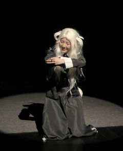 泪儿《别看,我只是一只羊》测评
地点: @極@推理学院