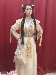 对不起啊大家,
我尽力了,
但终究未活成你们想要的样子。