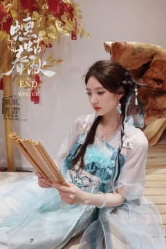 ——“上官,什么是永恒?”
——“是我生于此,便为它穷尽一生