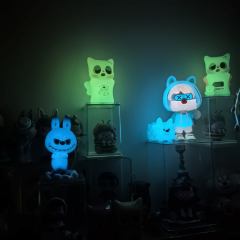 今天发现老头的正确打开方式：用美甲用的紫外线笔照了30秒左右