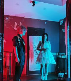 【假如，我是说假如。】
【你和我就像是太阳和月亮一般，必须共