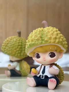 榴莲小弟来啦！
校服➕榴莲小书包🎒又乖又帅又可爱
话说em