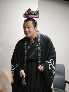 黄泉路途无归处,相思河畔寄相思
店家:八角阁
DM:多冰
演