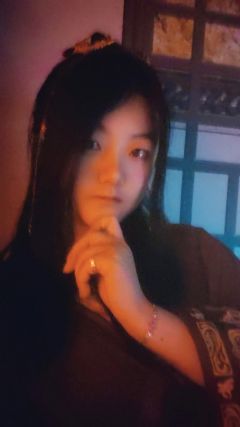 【无剧透】
是哪个幸运小女孩打上流萤了，是我！属实是打到现在