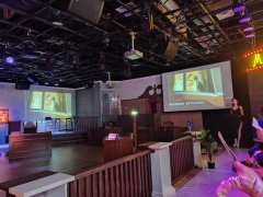 以案件庭审为主题的沉浸式互动小剧场话剧。是苏州文化艺术中心新