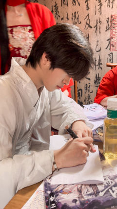 琼崖2 | “以后，我都挡在你身前，如何？”
	
体验角色：