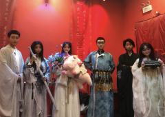 整体延承了《镜》，海岛日记的开法比原版更有利于玩家体验

遇