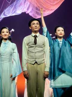 舞剧何以相逢预演场在昨天这个风雨交加的晚上在廊坊预演,好事多