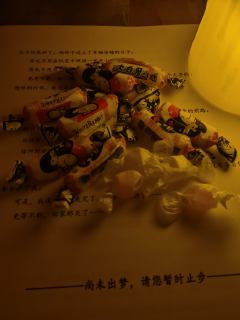 “我是她的女儿，得像她心疼我一样心疼她。”
“她心疼我，就像